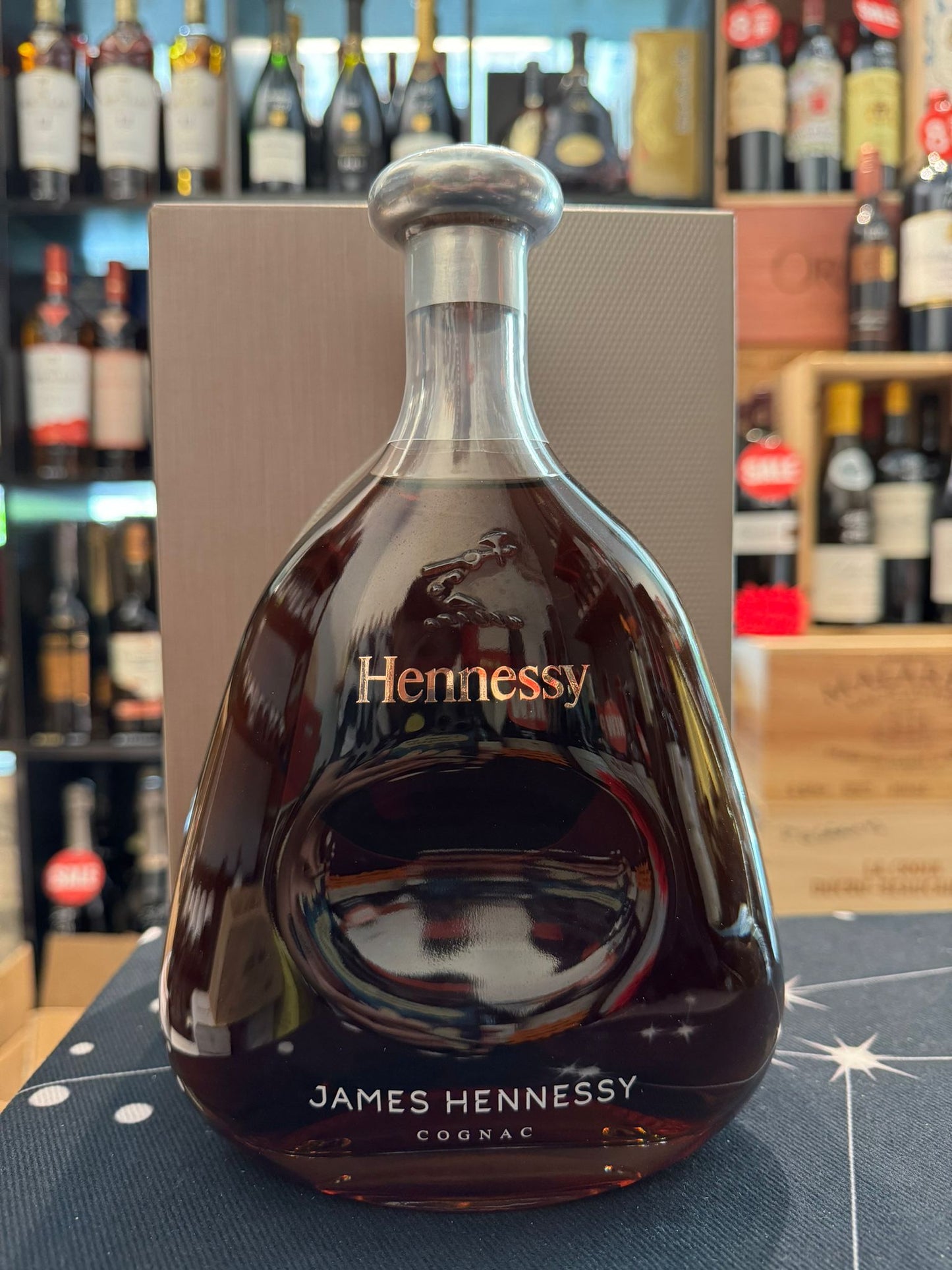 James Hennessy 700ML